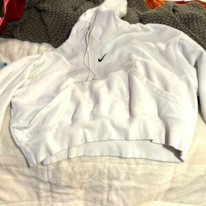 While oversized hoodie